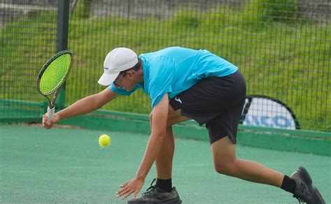 GALERÍA Avanza el cuadro del torneo de tenis de Deporte Atlántico