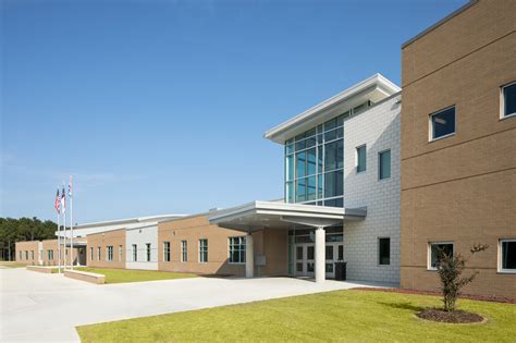 Dixon Middle School - NEW PHOTOS!! | Smith Sinnett Architecture