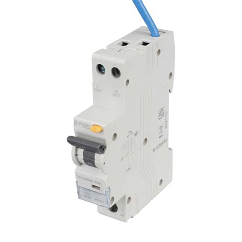 CU1RCBO32B Scolmore Click Elucian 32A Single Pole 1 Module B Curve 6kA