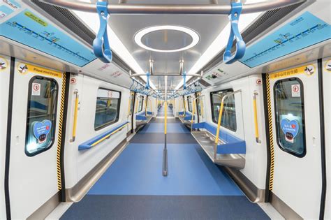 Hong Kong launches new CRRC metro cars with five doors