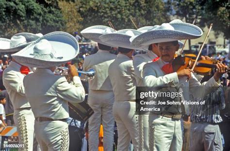 Mariachi Band Costumes Photos and Premium High Res Pictures - Getty Images