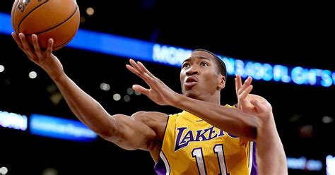 Lakers Wesley Johnson Returns To His Natural Position Of Small Forward