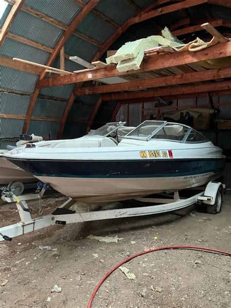 Bayliner Capri Runabout Boat Stern Has Trailer For Sale For