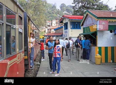 Dharampur Himachal station, Kalka-Shimla Railway, Himachal Pradesh ...