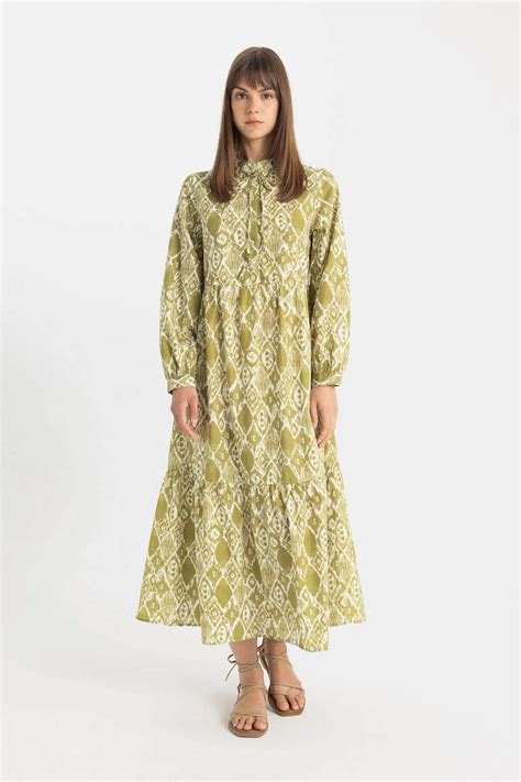 Green Woman Crew Neck Printed Poplin Low Shoulder Dress Defacto