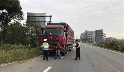 丹阳查获超限超载货车103辆，最高超载率达491 ！ 我苏网