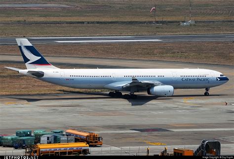 B Lba Airbus A Cathay Pacific Airways Duy Huynh Jetphotos