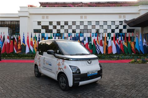 Wuling Gelar Promo Akhir Tahun Cicilan Air Ev Rp Jutaan Okezone