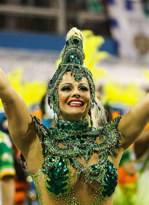 A guide to the costumes of rio carnival – Artofit