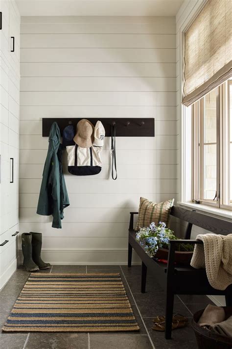 Stylish Mudrooms And Entries Mudroom Design Mudroom Home