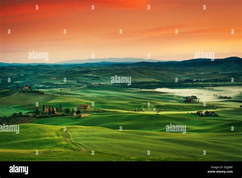 Landscape in Tuscany Stock Photo - Alamy