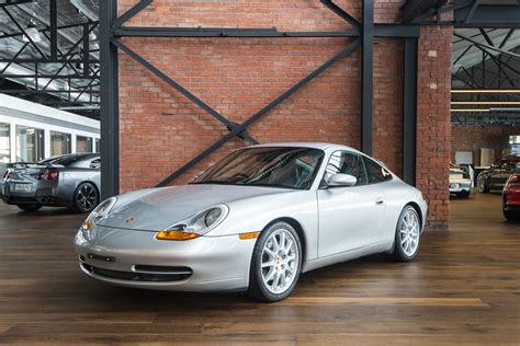 Porsche 911 carrera silver 996 (19) - Richmonds - Classic and Prestige ...