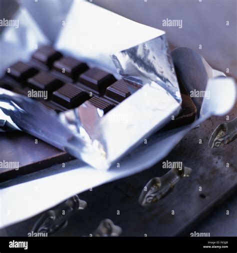 bars of chocolate Stock Photo - Alamy