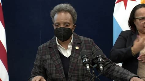 Chicago Mayor Lori Lightfoot Says Rising Covid Cases Could Lead To Mask