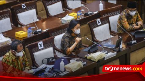 Soal Temuan Rp Triliun Di Kemenkeu Dpr Sri Mulyani Pasti Gelisah