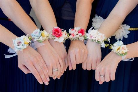 El Corsage Un Accesorio Perfecto Para Tus Damas De Honor Y Para Ti