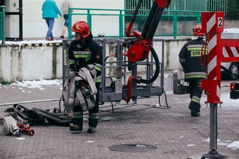 Ewakuacja Pacjent W I Personelu Z Bydgoskiego Centrum Onkologii