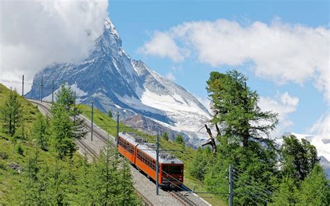 Gornergrat Summit - Window to 29 peaks over 4,000 m