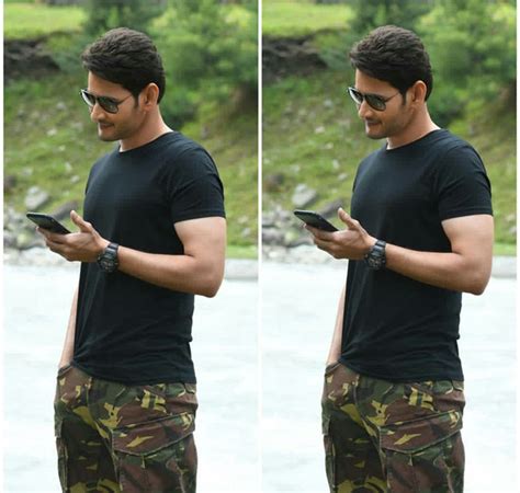 Mahesh Babu Flexing His Muscles Cinejosh