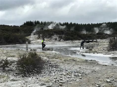 SNEAK PEEK INSIDE HELLS GATE ROTORUA THERMAL PARK