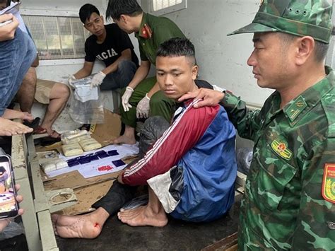 Man Arrested For Trafficking 18000 Drug Pills Across Vietnam Laos Border