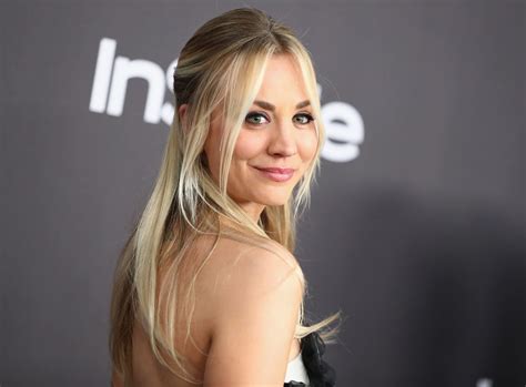 Golden Globes Kaley Cuoco Bekommt Ihre Erste Nominierung Und Bricht In