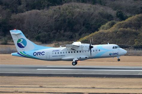 オリエンタルエアブリッジ ATR 42 JA10RC 長崎空港 航空フォト by tomboさん 撮影2023年01月21日