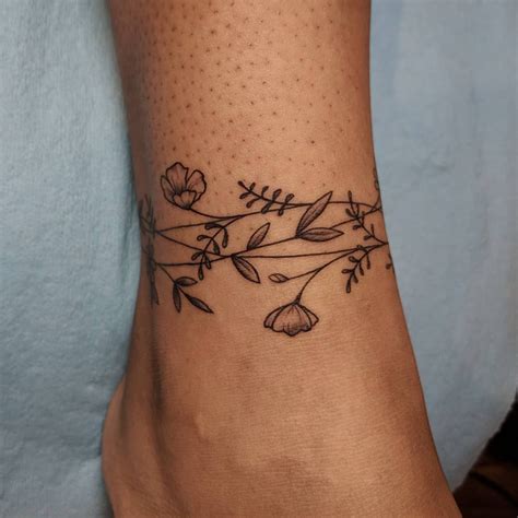 25 Anklet Tattoos Cute Enough To Replace Your Jewellery Anklet