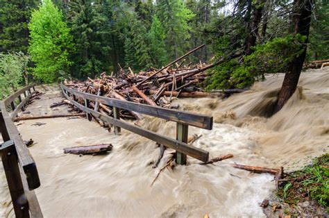 Flash floods are set to become much more common in the U.S. - Earth.com