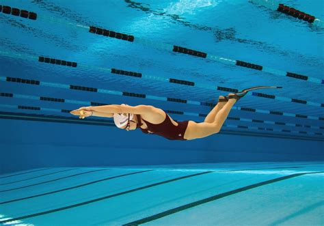 Cos Il Nuoto Pinnato La Sua Apparizione A Baku Guidapiscine It