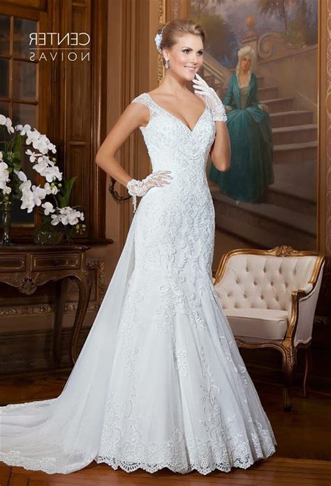 Mermaid V Neck Cap Sleeve Tulle Lace Beaded Wedding Dress With