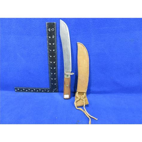 Fixed Blade Knife with Leather Sheath