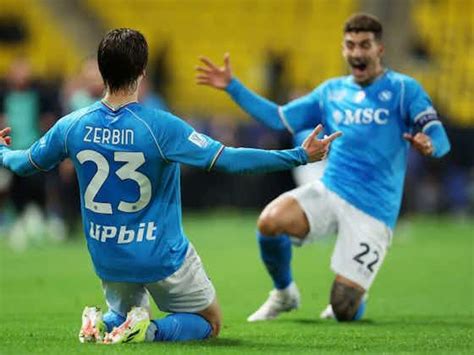 🇮🇹 Napoli blow past Fiorentina to seal place in Italian Supercoppa ...