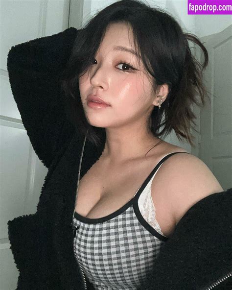 Kang Hee Yoon Aikuros Hyoon Floaromaa Leaked Nude Photo From