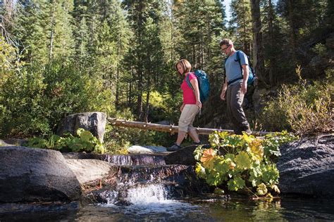 Easy Yosemite Hikes Moderate Yosemite Hiking Trails For All