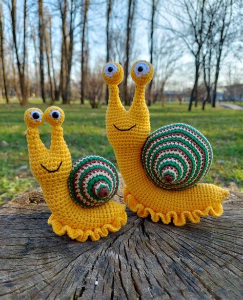 Crochet Garden Snail Toy Amigurumi Escargot Cadeau Damant Etsy