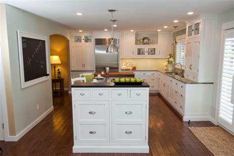 Barefoot Contessa - Traditional - Kitchen - Portland - by Rhonda Knoche ...