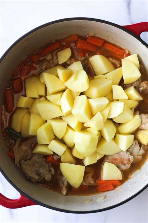 How to cook rabbit stew with potatoes - The Top Meal