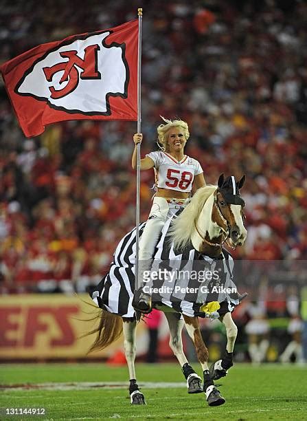 Kansas City Chiefs Warpaint Photos and Premium High Res Pictures ...