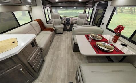 RV in Style with the Winnebago Adventurer - Byerly RV