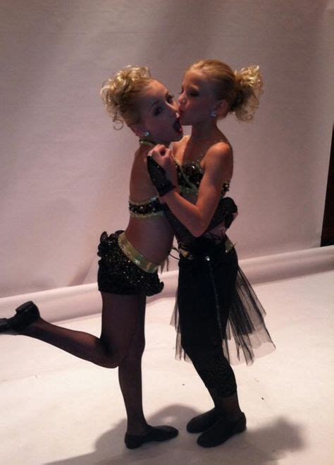 130 Paige Hyland and Chloe lukasiak ideas | paige hyland, chloe ...