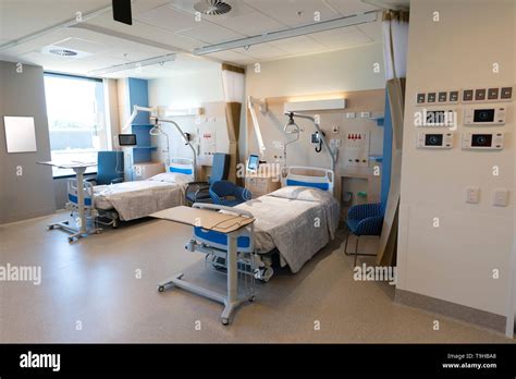 Clean Hospital Room Stock Photo - Alamy