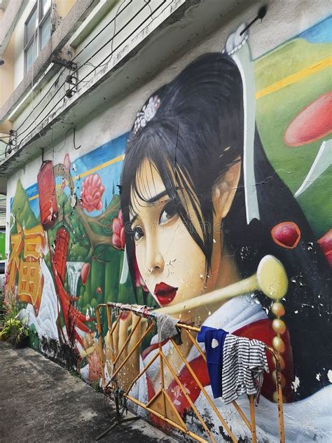 Beautiful And Exquisite Street Art In Bangkok Old District Talat Noi