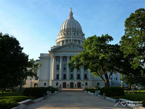 wisconsin state capitol