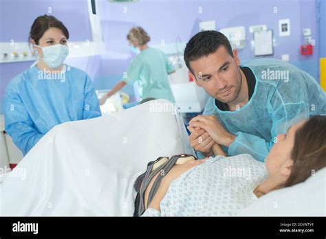 Couple With Newborn Baby In Hospital Hi Res Stock Photography And