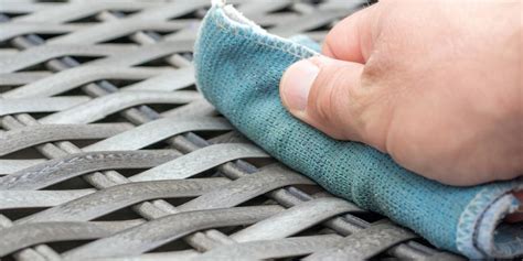 how to clean rattan