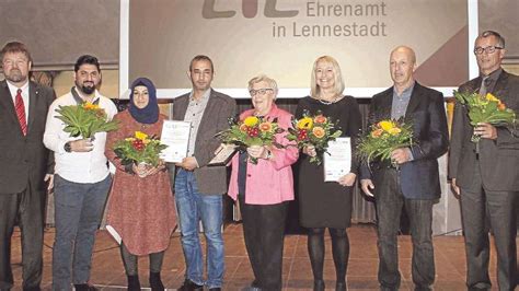 Sieben Ehrenamtlich Engagierte B Rger Aus Lennestadt Ausgezeichnet