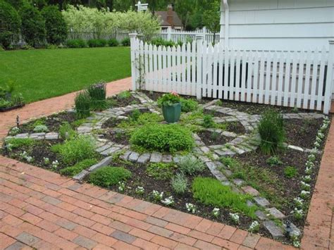 24 Garden Design For Square Garden Ideas Worth A Look Sharonsable