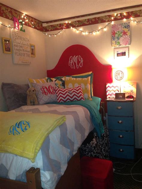 77 best images about Teenage Girl Room Ideas on Pinterest | Cute dorm ...