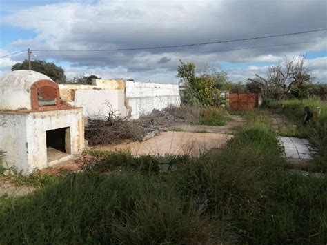 Terreno à venda em Escalos de Cima e Lousa Castelo Branco RE MAX